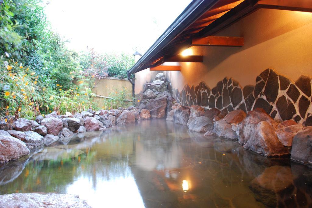 Ryokan Yuri Yufuin Luaran gambar
