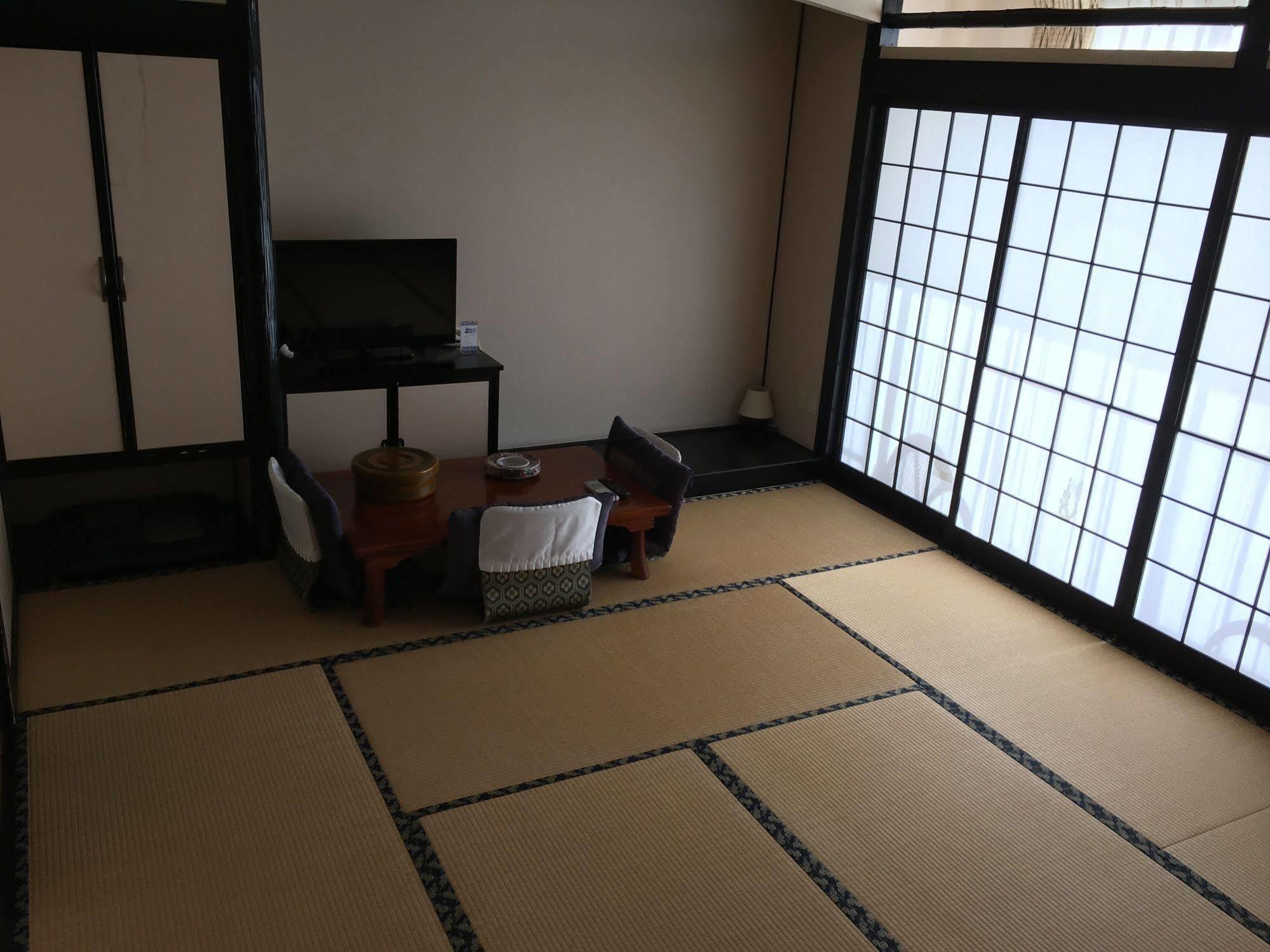 Ryokan Yuri Yufuin Luaran gambar